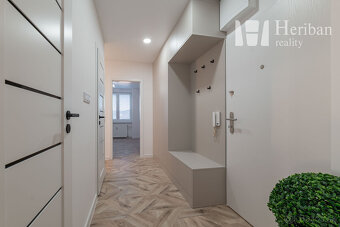 Ždiarska, 3izbový byt nová rekonštrukcia s výhľadom, 2loggie - 4