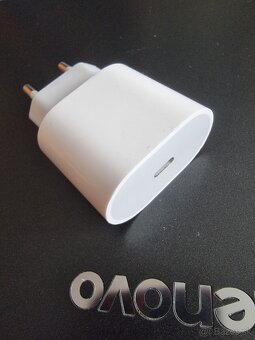 nabíjačka Apple - 4