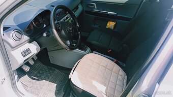 Mazda 2 - 4