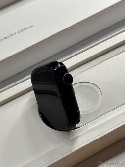 Apple Watch Series 8, 45 mm Midnight - 4