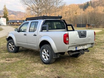 Nissan navara D40 - 4
