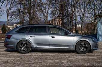 Škoda Superb Combi 2.0TDI 4×4 Sportline - 4