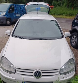 predám Volkswagen golf 5 + plyn - 4