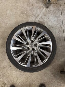 225/40R18 Opel astra K - 4