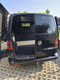 Volkswagen Transporter T5 - 4