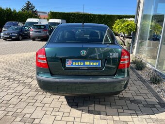 Škoda Octavia Benzín 1.6 FSI - 4