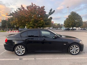 Predám BMW E90 N47 2.0d Facelift - 4