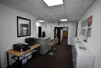Prenájom reprezentatívnych priestorov v centre Ružomberka - 4