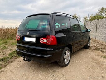 Volkswagen Sharan 1.9 TDi 4motion - 4