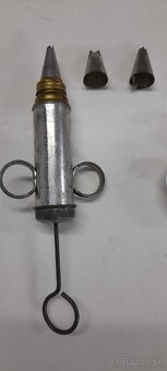 Starožitné Formy na pečenie + zdobička - 4