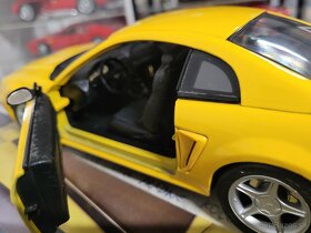 Model 1:18 Mustang GT 1999  Maisto - 4