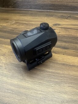 Kolimator Vector optics - 4