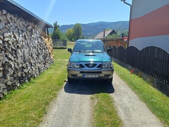 Predám Nissan Terrano II - 4