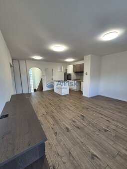 Váš nový prenájom v Pezinku. Ponuka 3-izbového bytu na prená - 4