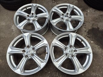 5x114,3 r17 ET45 x 7J elektróny originál HYUNDAI + KIA - 4