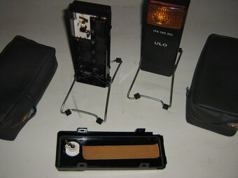 Predám výstražné oranžové blikače ULO TP8-TRS 002 - 4