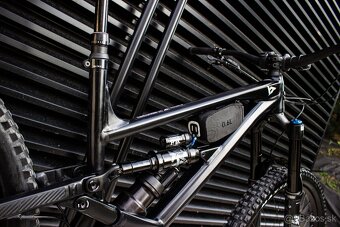 YT CPRA COR "L" GX AKO NOVY - 4