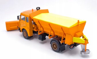 Jelcz 325 pluh 1:43 - 4