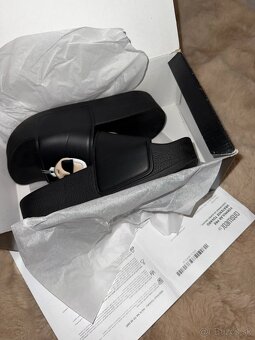 karl lagerfeld original damske letne slapky na platforme - 4