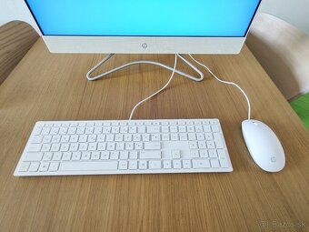 HP All-in-One 24-f0004nz - 4