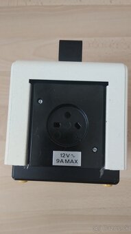 Predám transformátor Meopta - 4