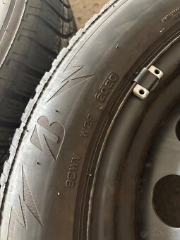 Predám 4ks zimnú sadu pneu na diskoch Bridgestone 195/60 r16 - 4