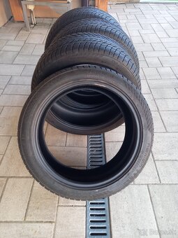 215/45R18 zimne Nokian - 4