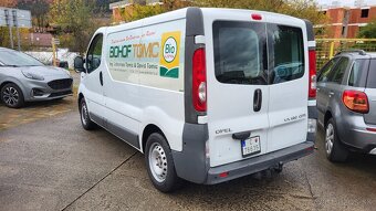 Opel Vivaro 2.0 Dci model 2010 - 4