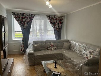 🛋️Komfortný trojizbový byt v oplotenom dome – blízko centra - 4