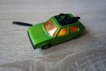 Matchbox Superfast No. 7  VW Golf - 4