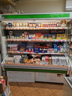 Chladiaca vitrina - 4