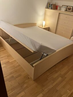 Predám manželskú poteľ. - 4