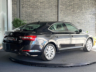 Škoda Superb 1.5 TSI 110 KW DSG Style - 4