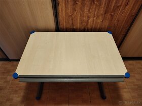 Výškovo nastaviteľný (rastúci) stôl - 4
