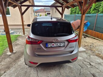 Predám Hyundai iX20 1,6i 6M, STYLE DIZAJN - 4