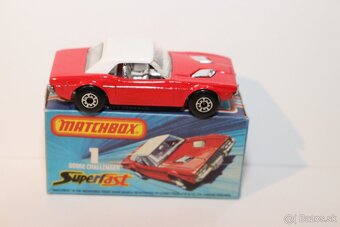 Matchbox SF Dodge challenger - 4