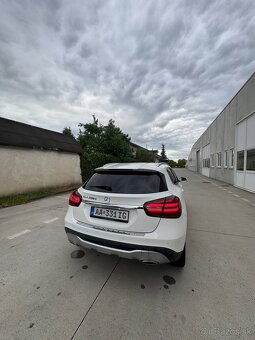 Mercedes GLA 200d 2018 - 4