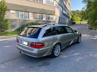 Mercedes W211 220cdi 125kw - 4