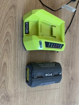 Bateria a nabíjačka Ryobi - 4