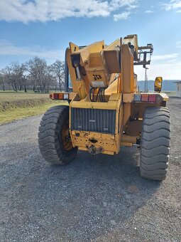 Teleskopický nakladač JCB 525-67 - 4