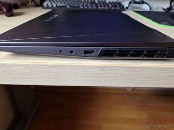 Herný notebook Lenovo Legion 5 Pro 16IAH7H - 4