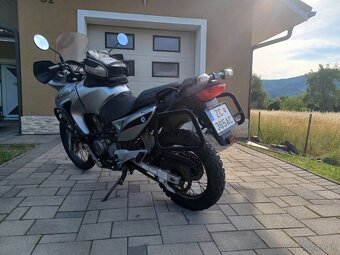 Honda Transalp 650 - 4
