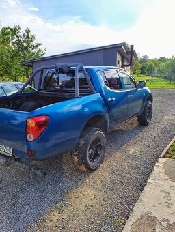 Mitsubishi l200 - 4