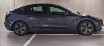 Tesla Model 3 Long Range 82kWh AWD, dual motor 21 545 € Mož - 4