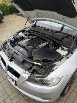 BMW E92 325i - 4