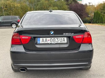 BMW E90 320D - 4