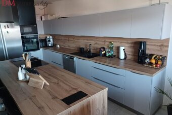 Rodinný dom po rekonštrukcii v obci Vidiná. - 4