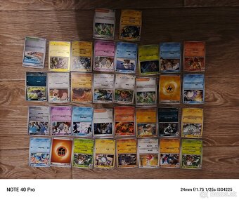 Pokémon karty - 4