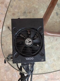 EVGA supernova 1300 G+ - 4