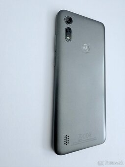 Motorola Moto e6i - 4